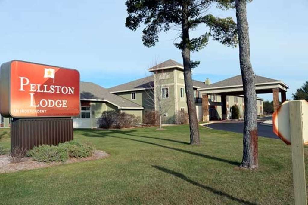 Pellston Lodge Eksteriør billede